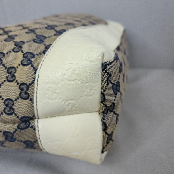 ✨️GUCCI GG Canvas Tote Bag - Picture 9 of 16